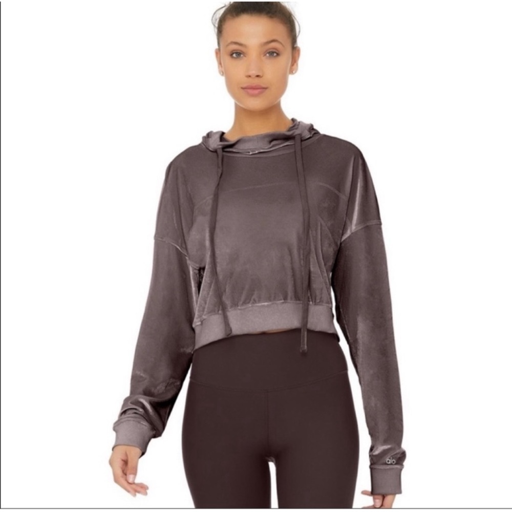 ALO Yoga Women's long sleeve hoodie